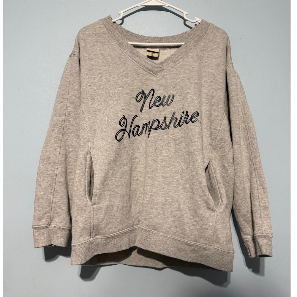 UG Apparel The Lyne Medium New Hampshire V-Neck Sweatshirt Heather Gray 1673